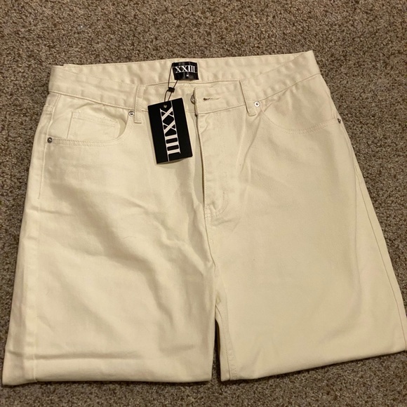 XXIII / Culture Kings - Picture 2 of 3